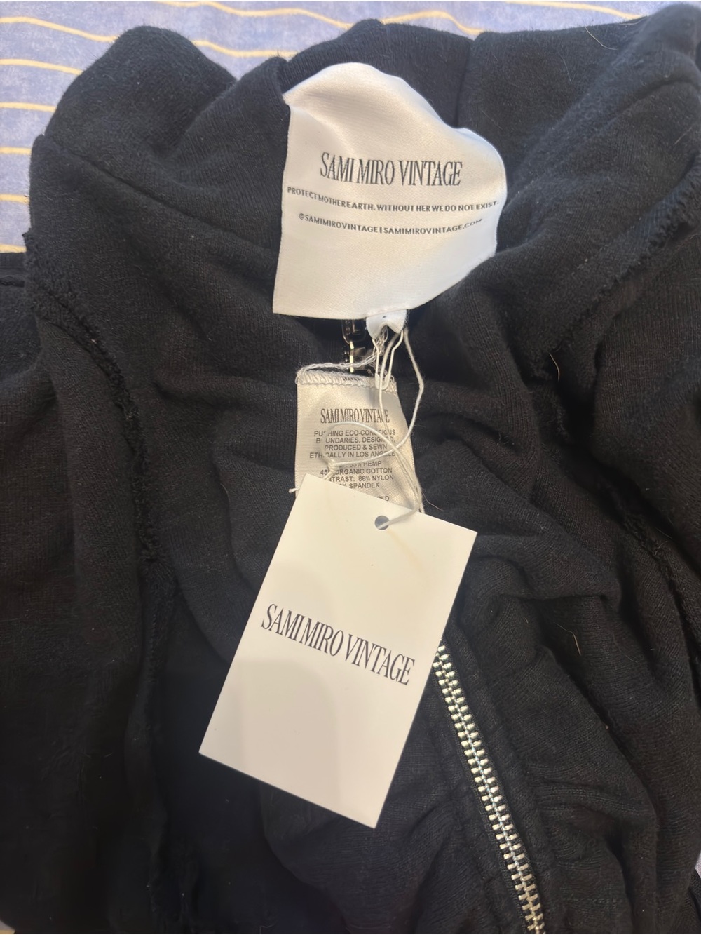 SAMI MIRO VINTAGE OPEN SEAM ZIP HOODIE DRESS IN BLACK BNWT - Picture 3 of 4